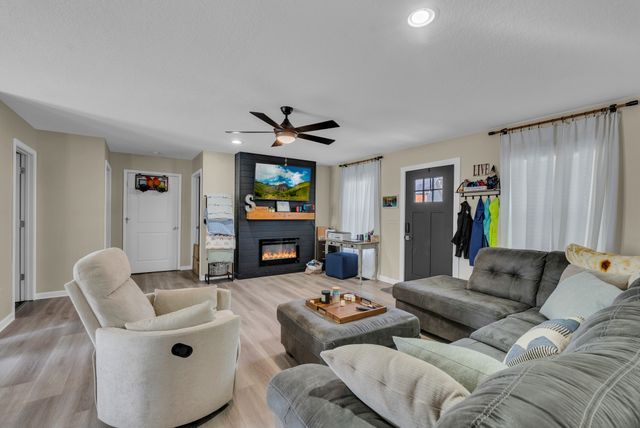 1223 Quail Hollow Cir, Cookeville, TN 38501