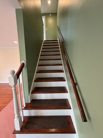 140 E Northwest Highway I, Des Plaines, IL 60016