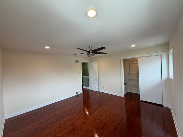 140 E Northwest Highway I, Des Plaines, IL 60016