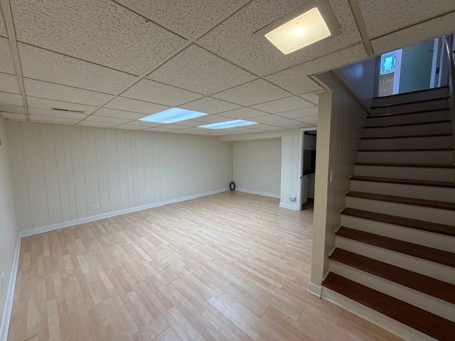 140 E Northwest Highway I, Des Plaines, IL 60016