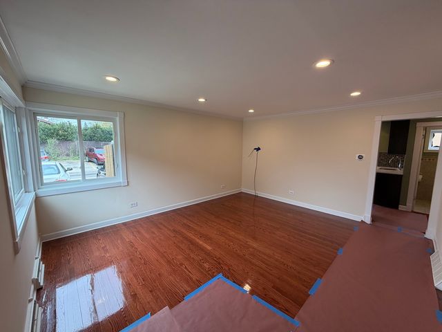 140 E Northwest Highway I, Des Plaines, IL 60016