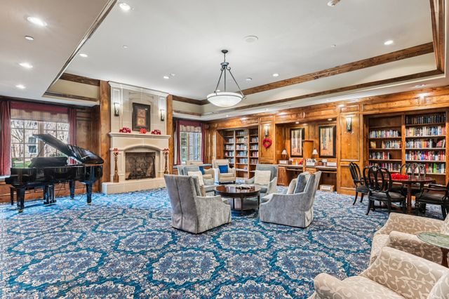 301 Watermere Drive 414, Southlake, TX 76092