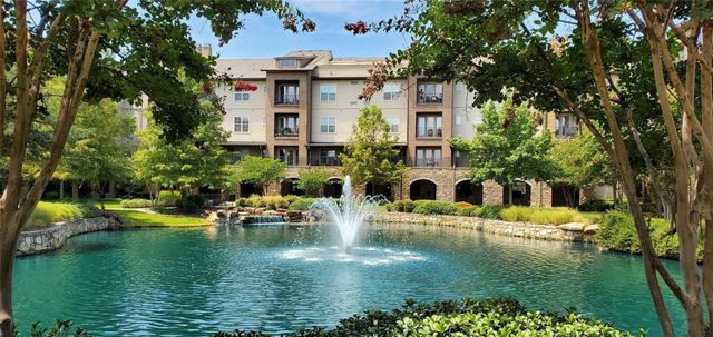 301 Watermere Drive 414, Southlake, TX 76092