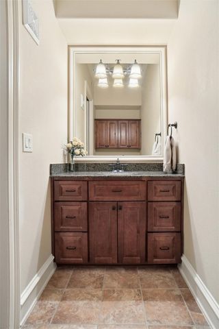 301 Watermere Drive 414, Southlake, TX 76092