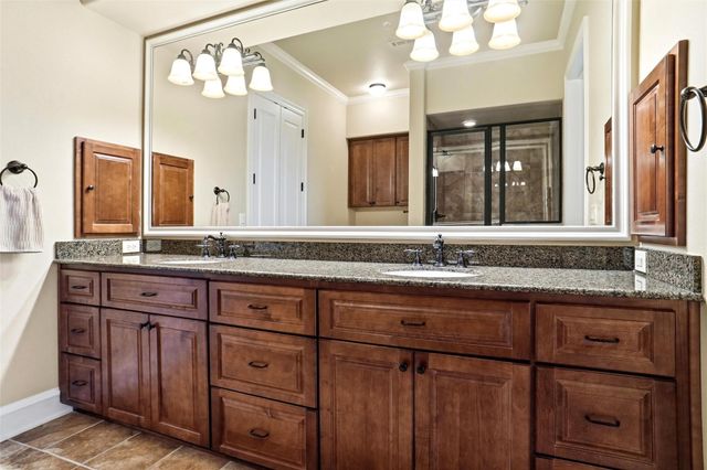 301 Watermere Drive 414, Southlake, TX 76092