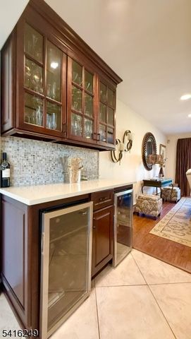 1 Dellmead Dr, Livingston Twp., NJ 07039
