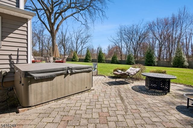 1 Dellmead Dr, Livingston Twp., NJ 07039