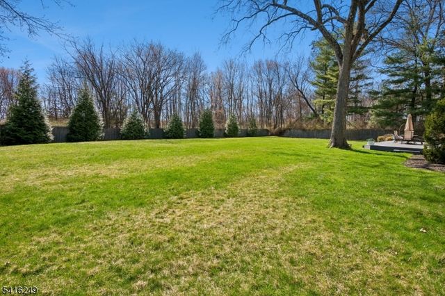 1 Dellmead Dr, Livingston Twp., NJ 07039