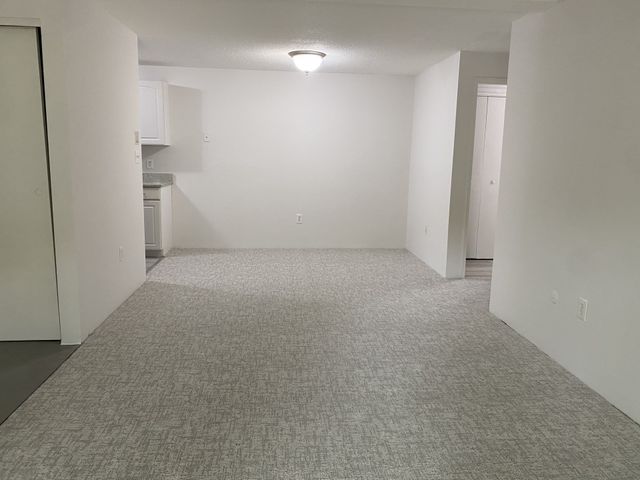27 Village Rock Lane 19, Natick, MA 01760