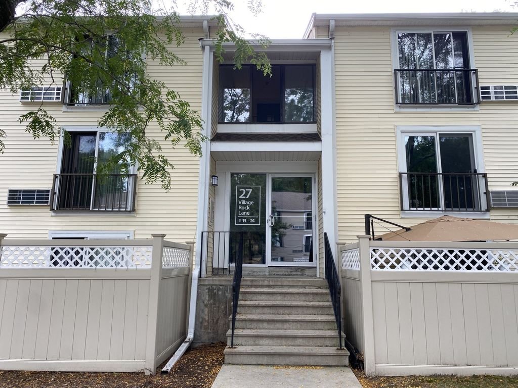 27 Village Rock Lane 19, Natick, MA 01760