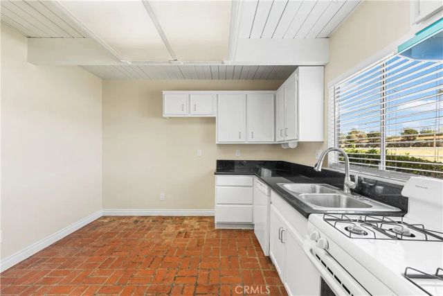 43629 Stanridge Avenue, Lancaster, CA 93535