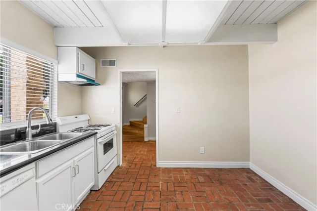 43629 Stanridge Avenue, Lancaster, CA 93535