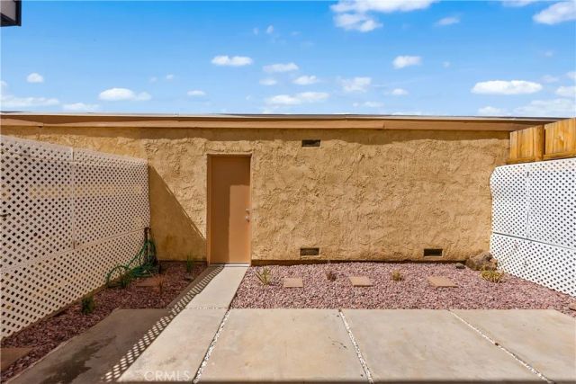 43629 Stanridge Avenue, Lancaster, CA 93535
