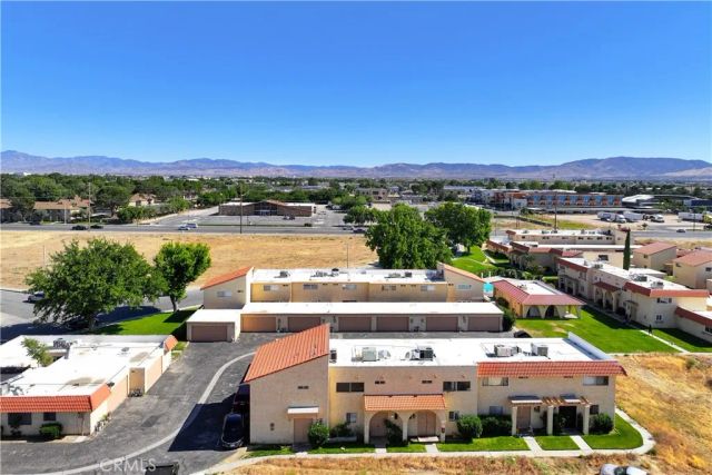 43629 Stanridge Avenue, Lancaster, CA 93535