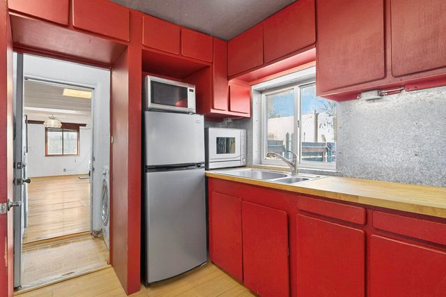 617 Paulin Street, Santa Fe, NM 87505