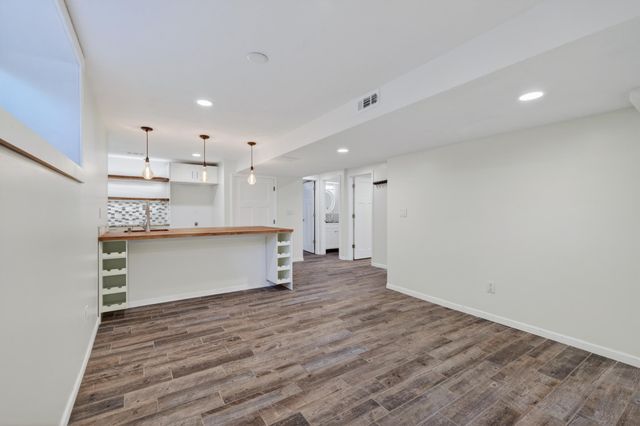 1257 Birmingham Street, Saint Paul, MN 55106