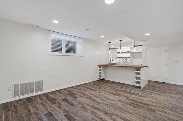 1257 Birmingham Street, Saint Paul, MN 55106