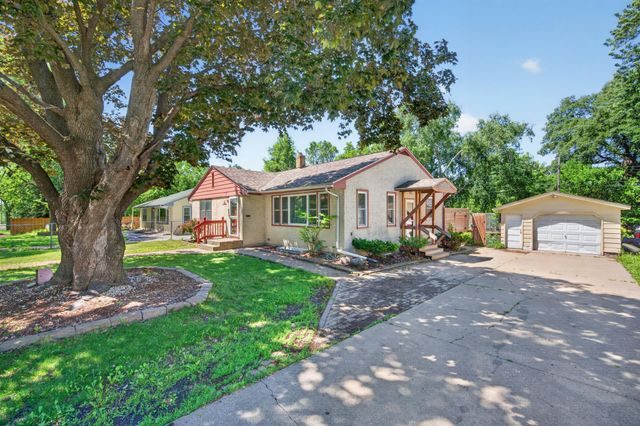 1257 Birmingham Street, Saint Paul, MN 55106