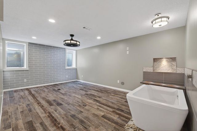 1257 Birmingham Street, Saint Paul, MN 55106