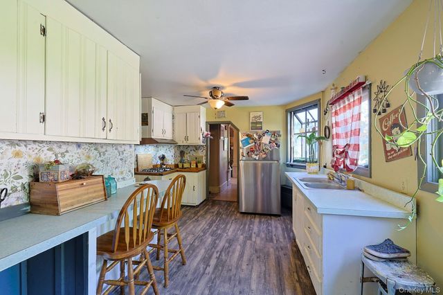 53 E Main Street, Washingtonville, NY 10992