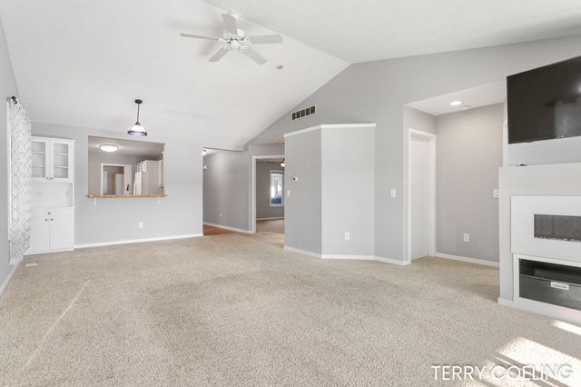 2868 Grand Isle Drive Ne, Plainfield Twp, MI 49306