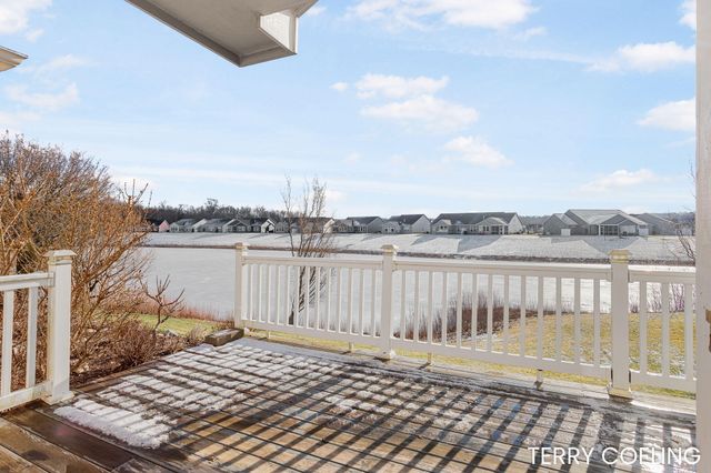 2868 Grand Isle Drive Ne, Plainfield Twp, MI 49306