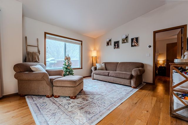 3741 10th Street N, Fargo, ND 58102