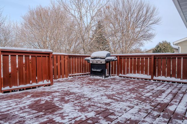 3741 10th Street N, Fargo, ND 58102