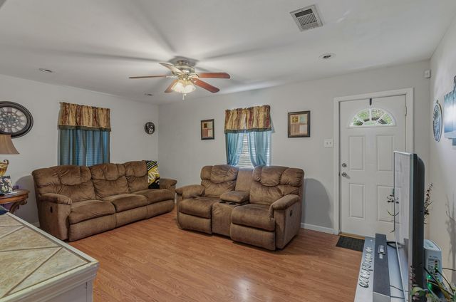 4149 Marshall St, Zachary, LA 70791