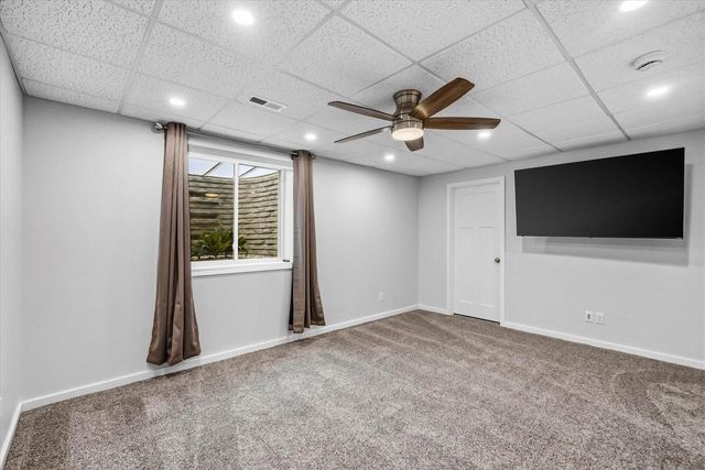 213 Emerald BOULEVARD, Saukville, WI 53080