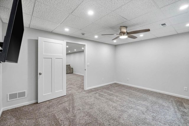 213 Emerald BOULEVARD, Saukville, WI 53080