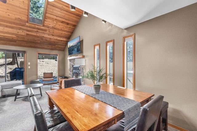 57308 Red Fir Lane, Sunriver, OR 97707