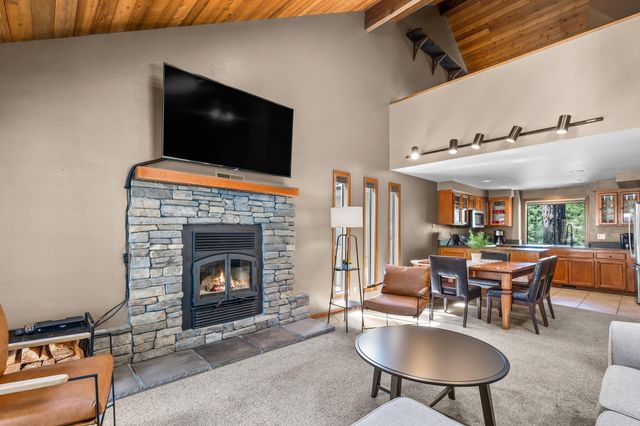 57308 Red Fir Lane, Sunriver, OR 97707