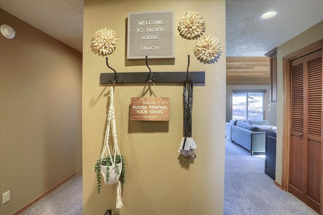 57308 Red Fir Lane, Sunriver, OR 97707