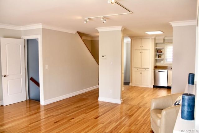 104 Park Drive, Mount Kisco, NY 10549