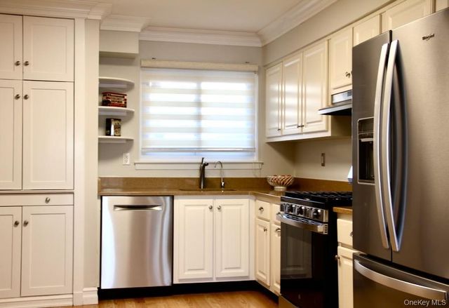 104 Park Drive, Mount Kisco, NY 10549