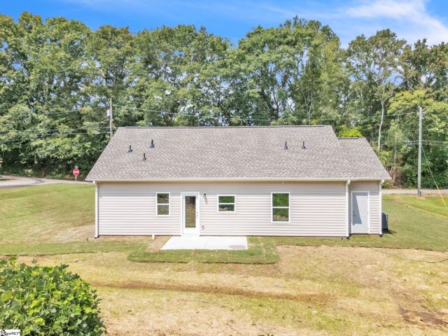 109 Williams Street Extension, Williamston, SC 29697