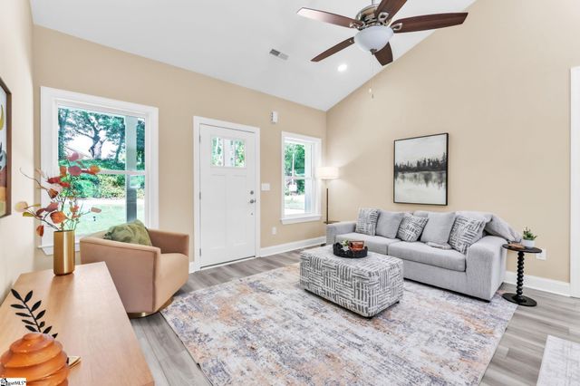 109 Williams Street Extension, Williamston, SC 29697