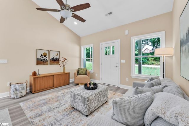 109 Williams Street Extension, Williamston, SC 29697