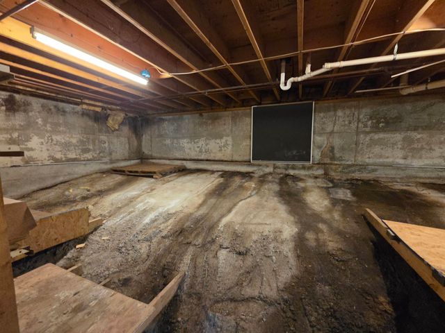 317 Potato Road, Enfield, NH 03748