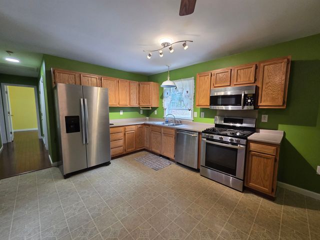 317 Potato Road, Enfield, NH 03748