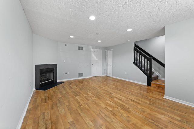 321 Douglasfir Drive, Blacklick, OH 43004
