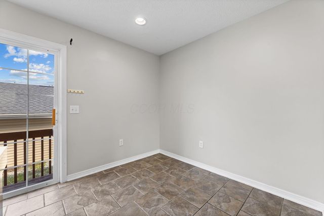 321 Douglasfir Drive, Blacklick, OH 43004