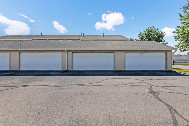 321 Douglasfir Drive, Blacklick, OH 43004