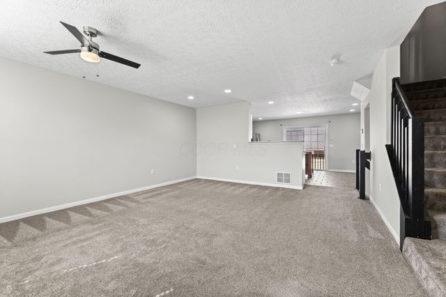 321 Douglasfir Drive, Blacklick, OH 43004