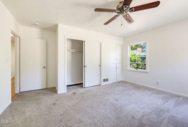 2137 E Jackson Street, Medford, OR 97504
