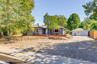 2137 E Jackson Street, Medford, OR 97504