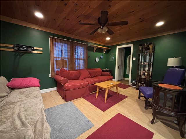 14 Elmwood Avenue, Foster Town, PA 16701