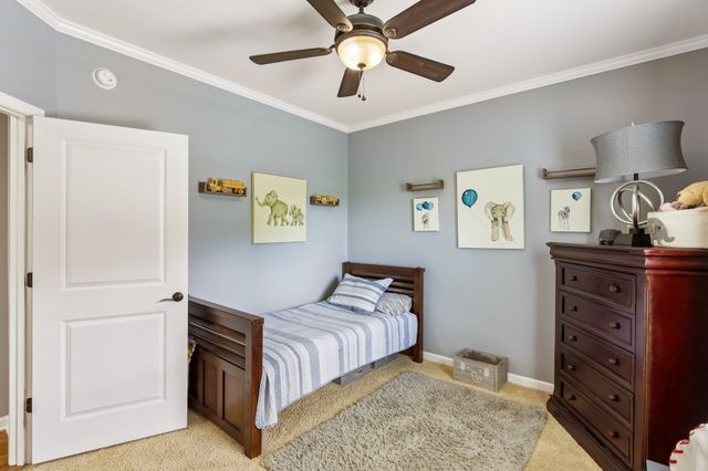 1210 Lila Dr, Murfreesboro, TN 37128