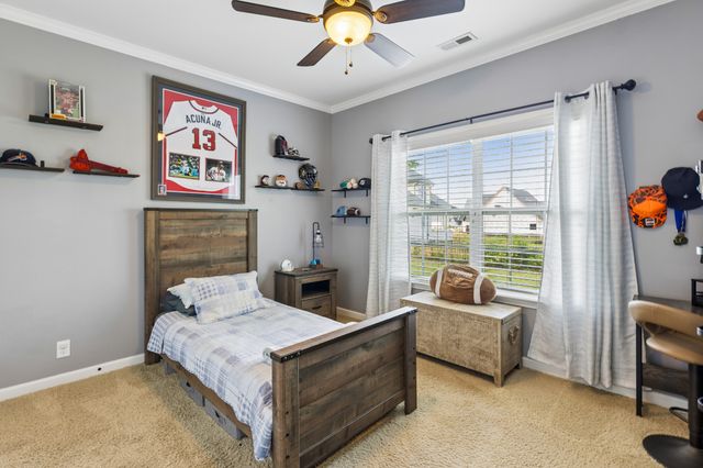 1210 Lila Dr, Murfreesboro, TN 37128